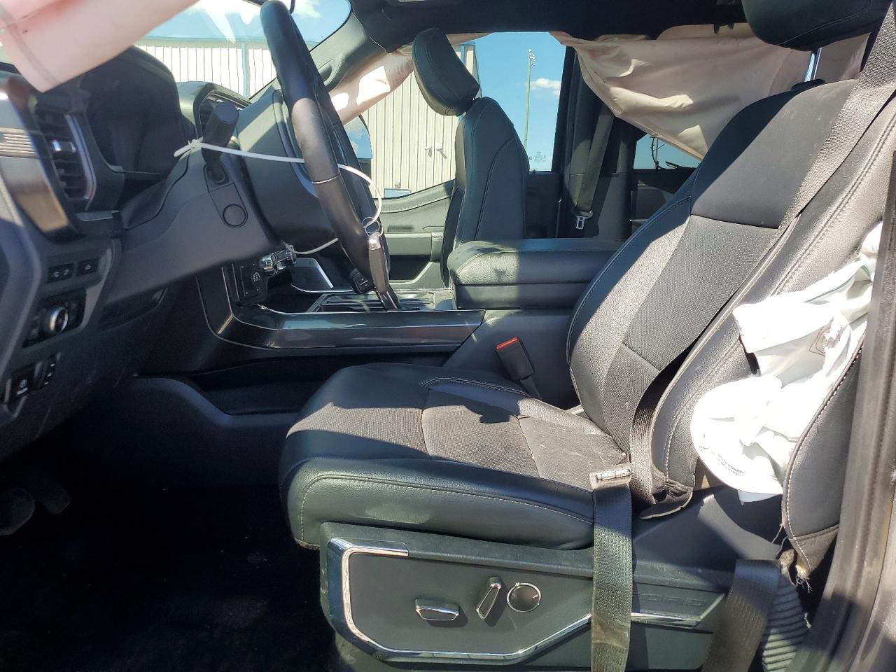 2023 FORD F150 SUPERCREW photo 13