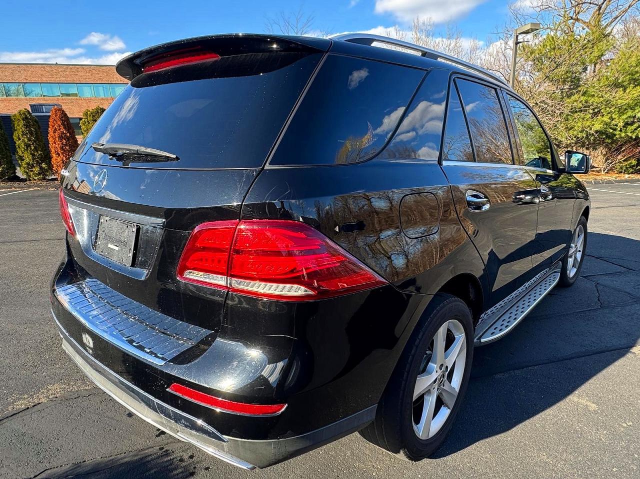 2017 MERCEDES-BENZ GLE 350 photo 3