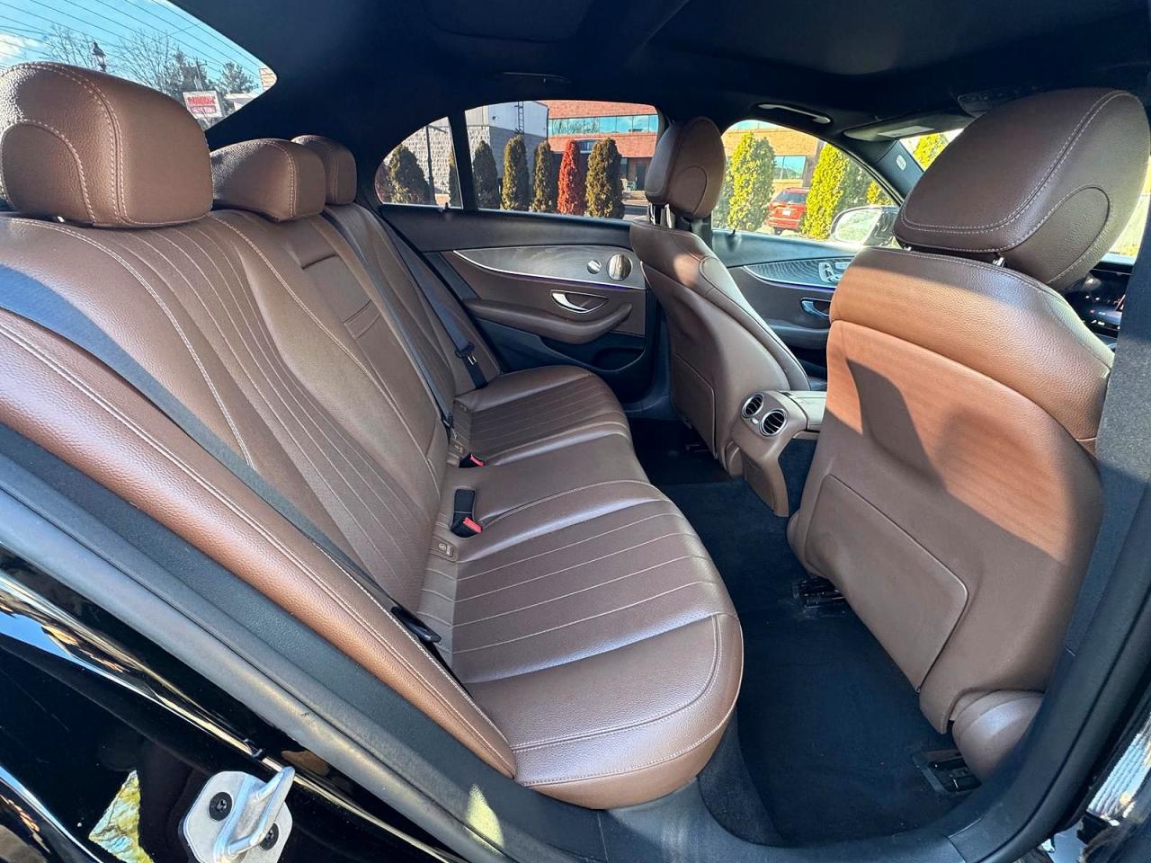 2022 MERCEDES-BENZ E 350 photo 10