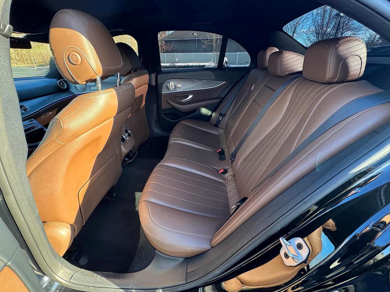 2022 MERCEDES-BENZ E 350 photo 11