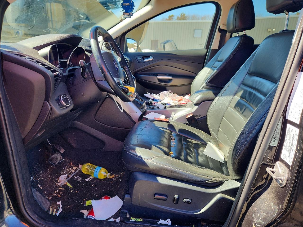 2015 FORD ESCAPE SE photo 13
