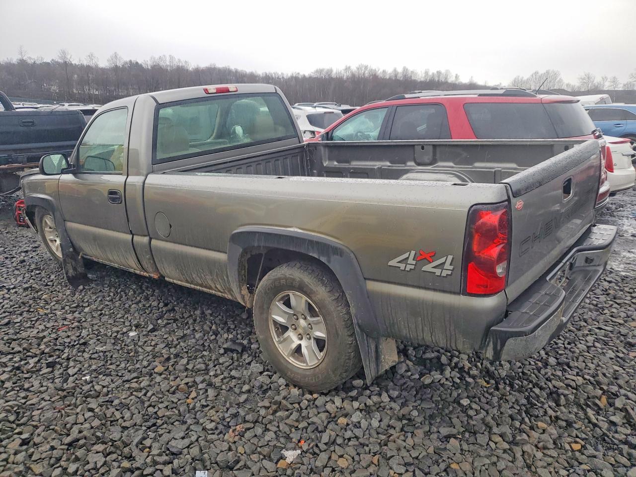 2006 CHEVROLET SILVERADO K1500 photo 2