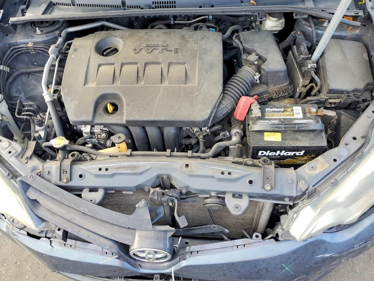 2014 TOYOTA COROLLA L photo 11