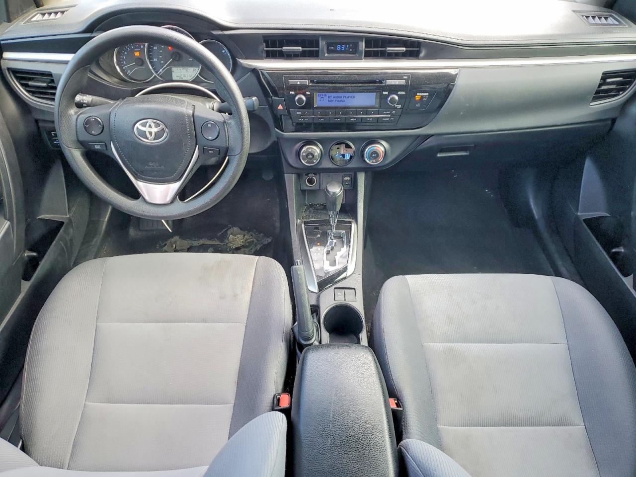 2014 TOYOTA COROLLA L photo 8
