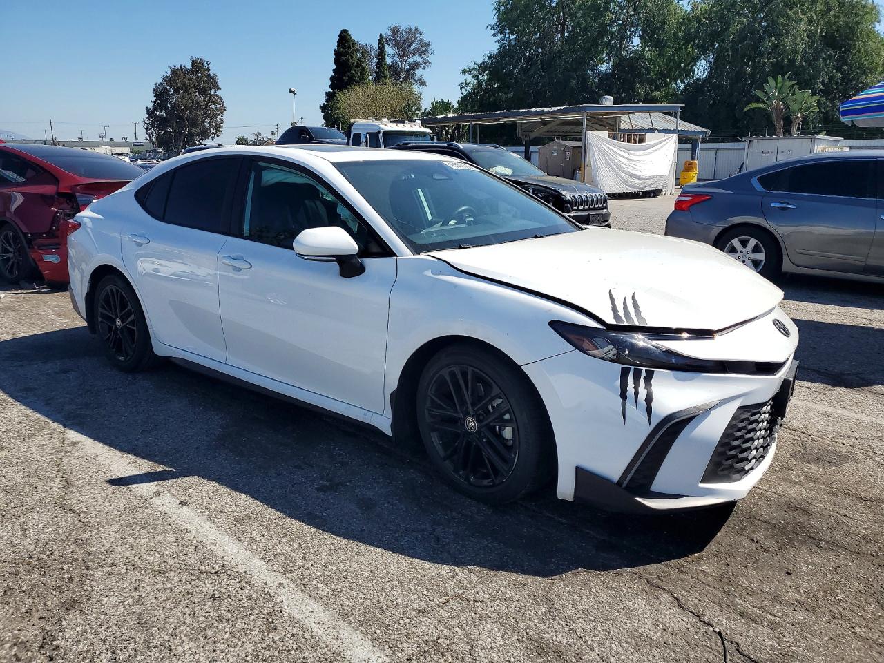 2025 TOYOTA CAMRY SE photo 4