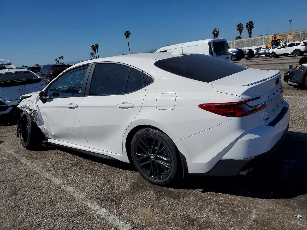 2025 TOYOTA CAMRY SE photo 2