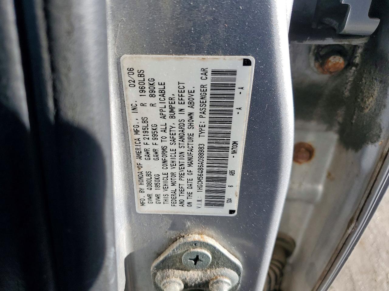 2006 HONDA ACCORD LX photo 23