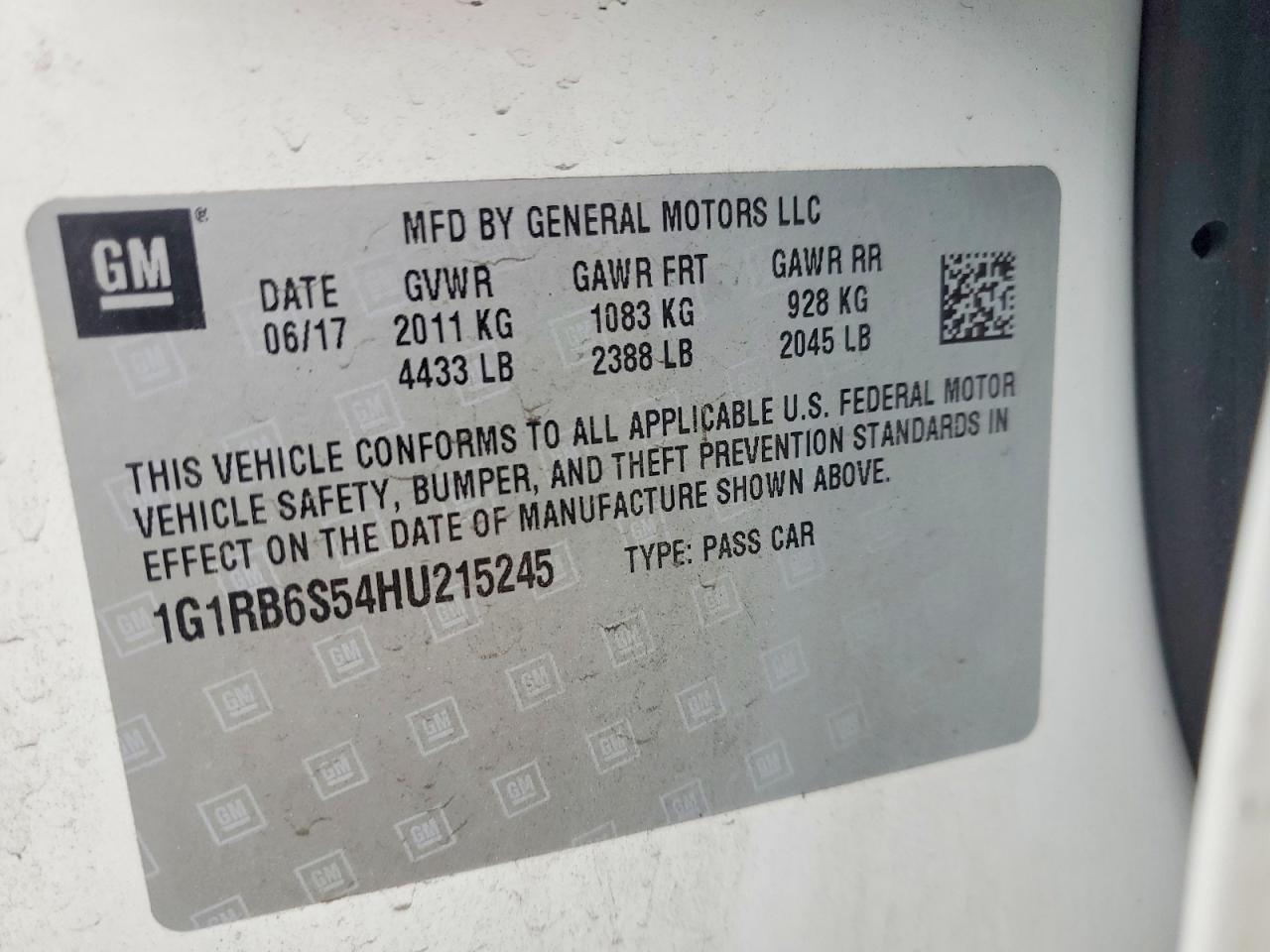 2017 CHEVROLET VOLT PREMIER photo 12