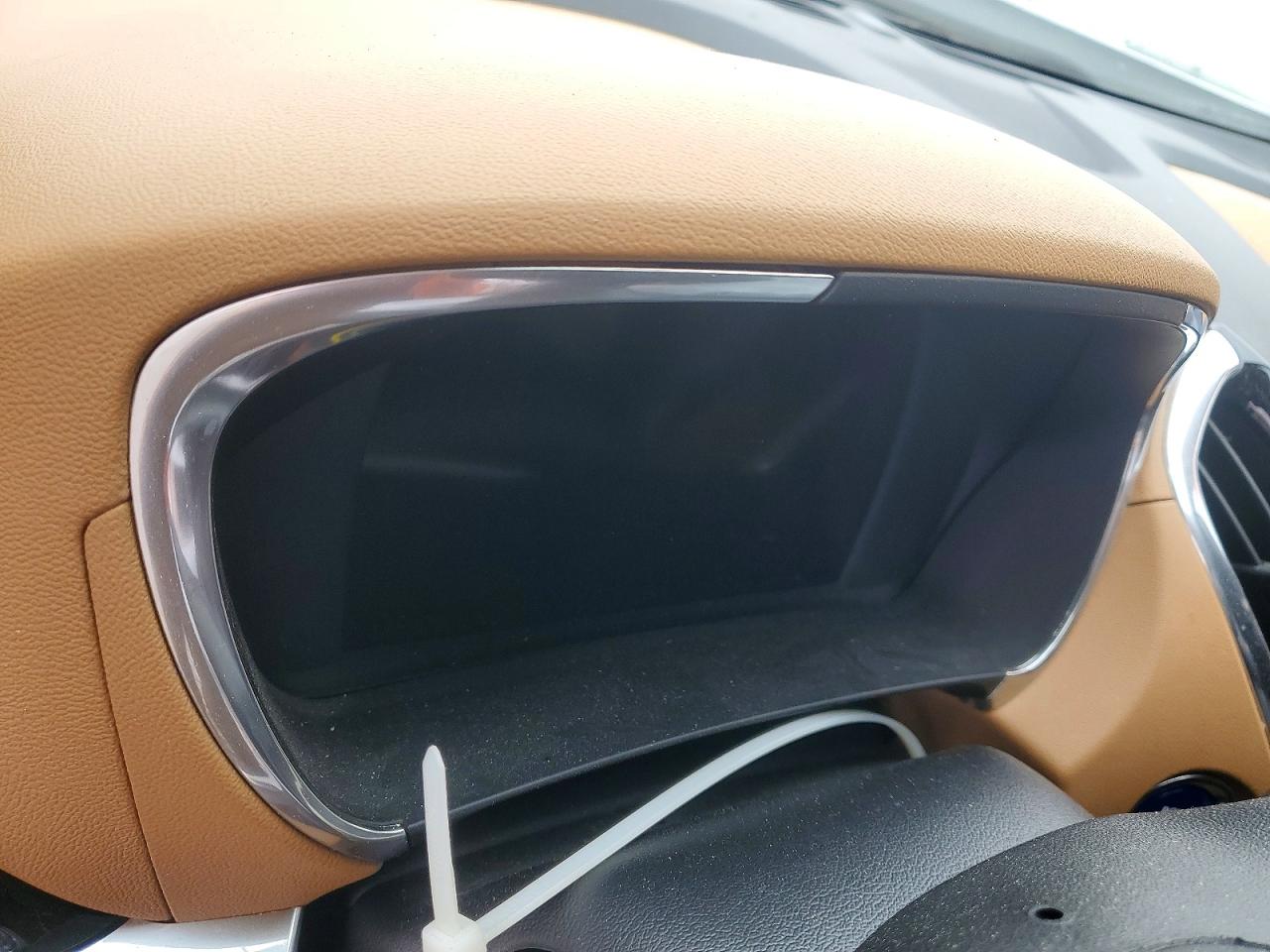 2017 CHEVROLET VOLT PREMIER photo 9