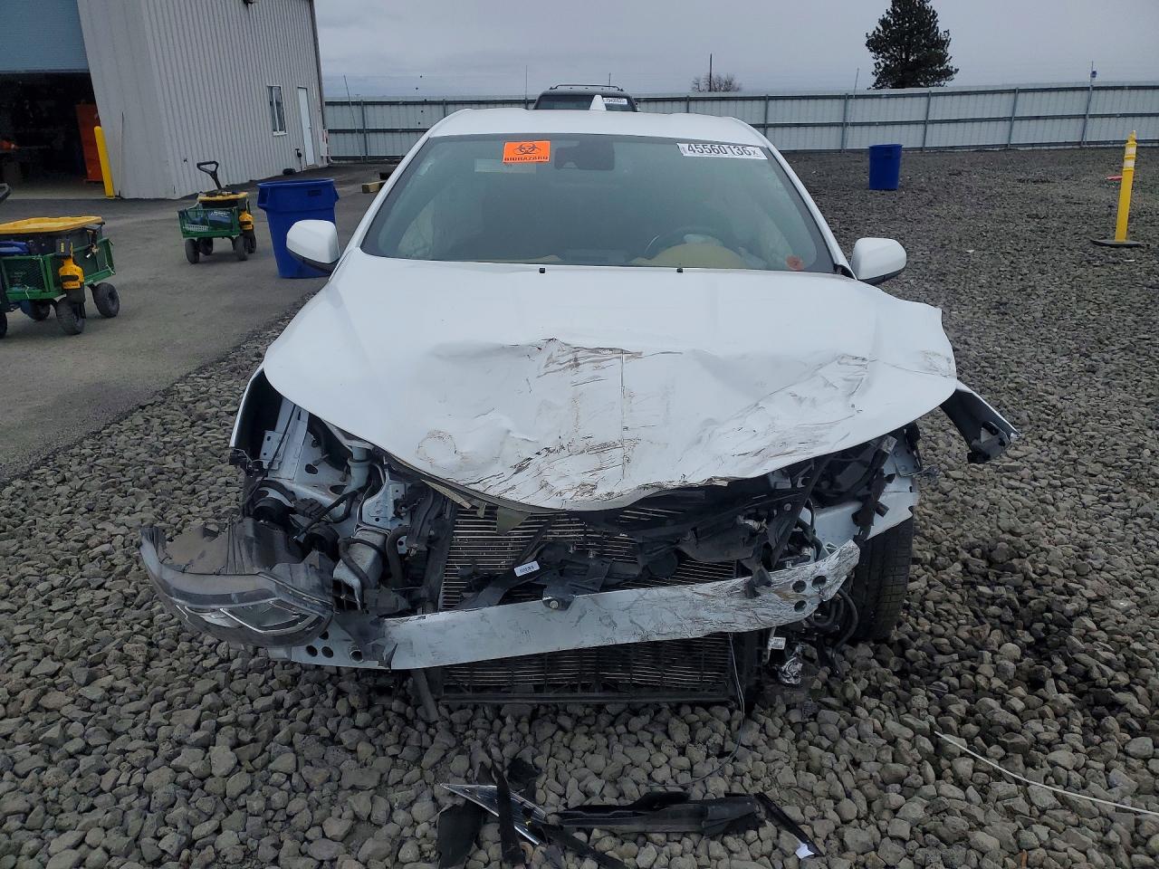 2017 CHEVROLET VOLT PREMIER photo 5