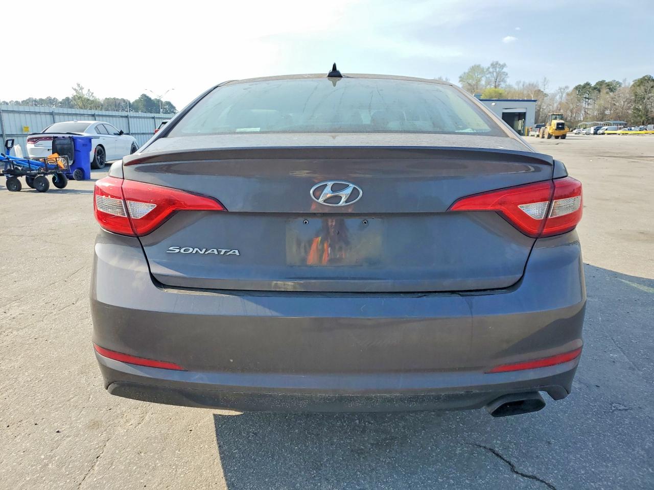 2016 HYUNDAI SONATA SE photo 11