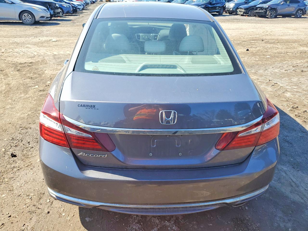 2016 HONDA ACCORD LX photo 11