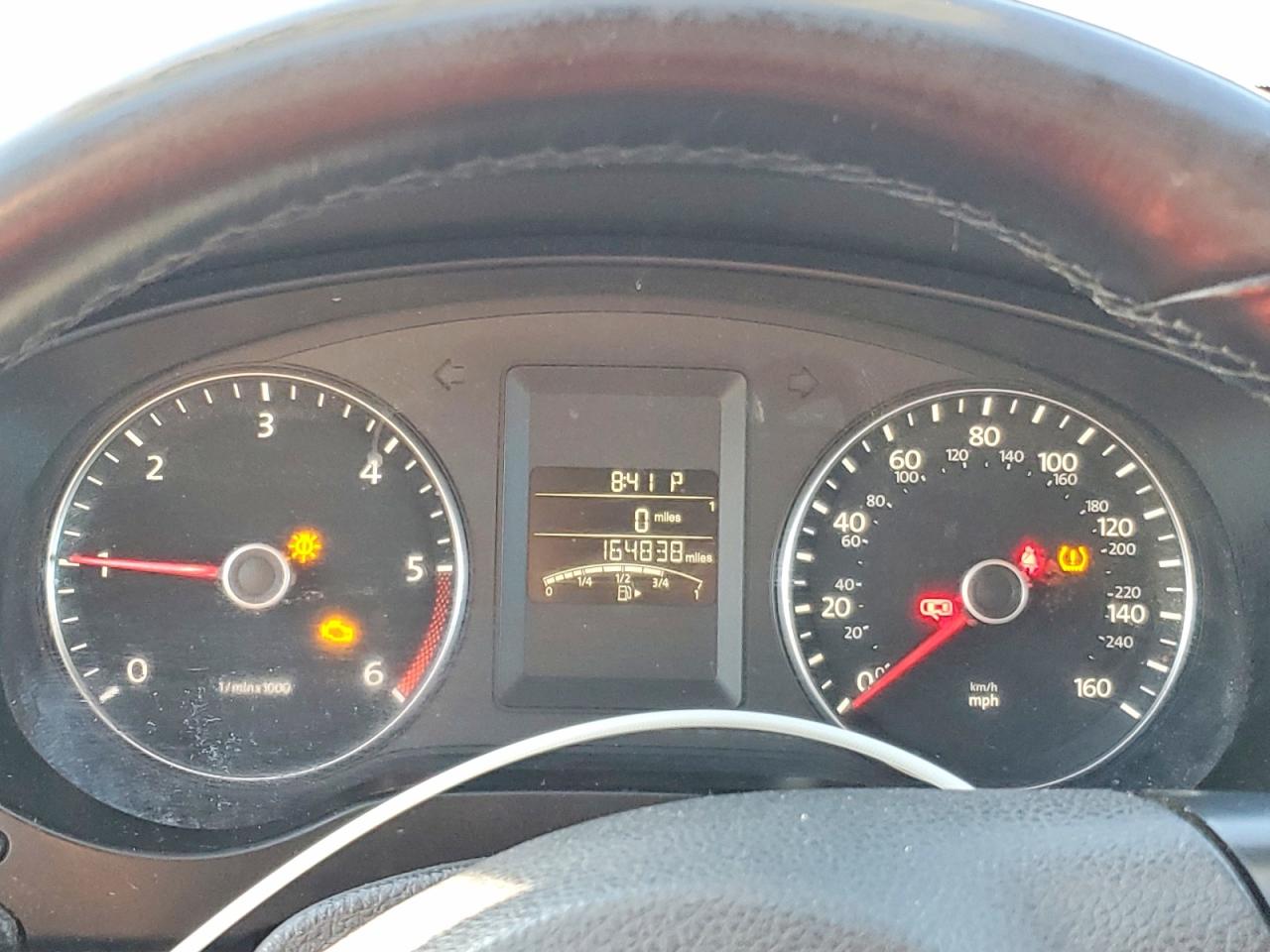 2014 VOLKSWAGEN JETTA TDI photo 25