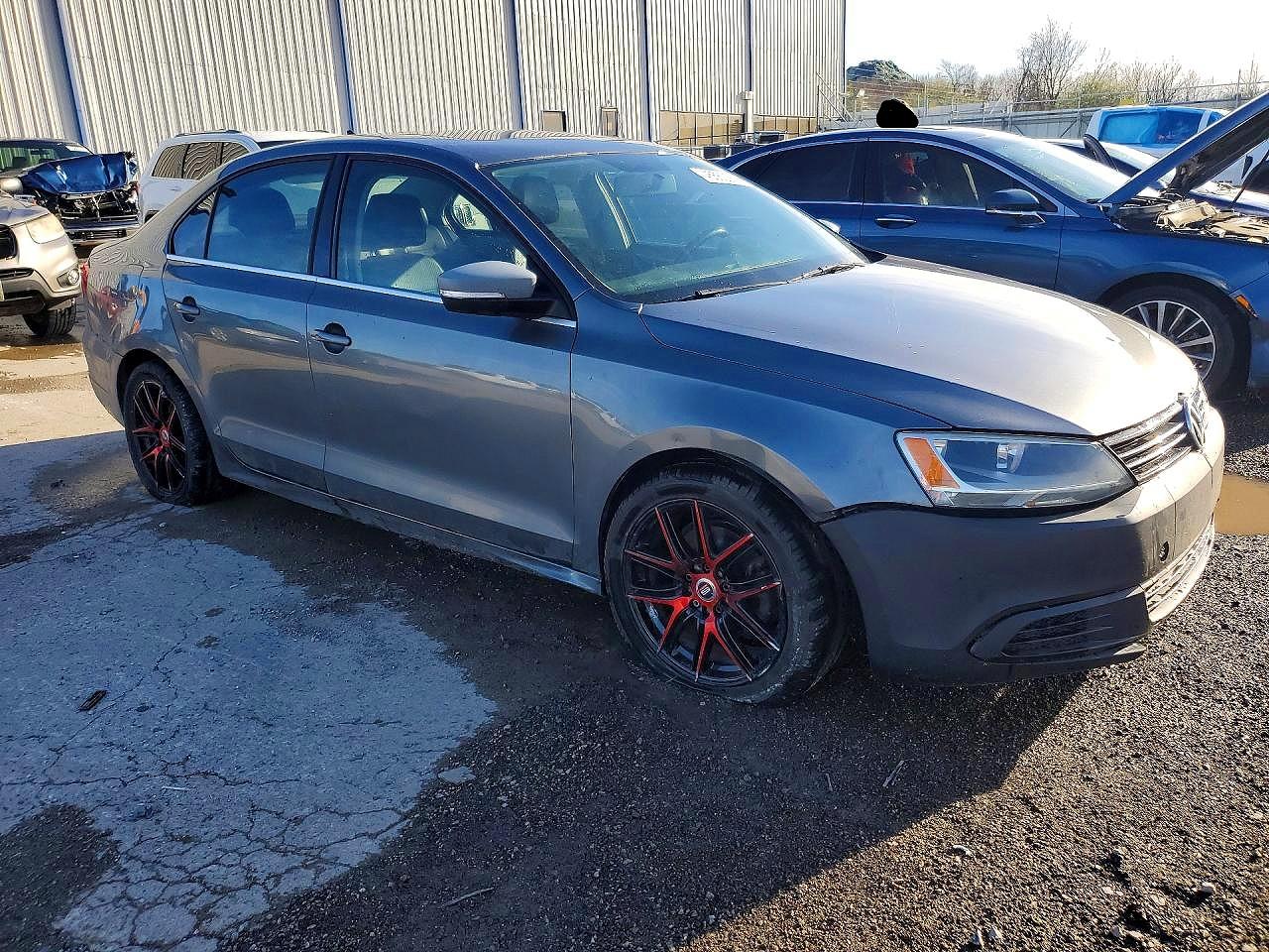 2014 VOLKSWAGEN JETTA TDI photo 10