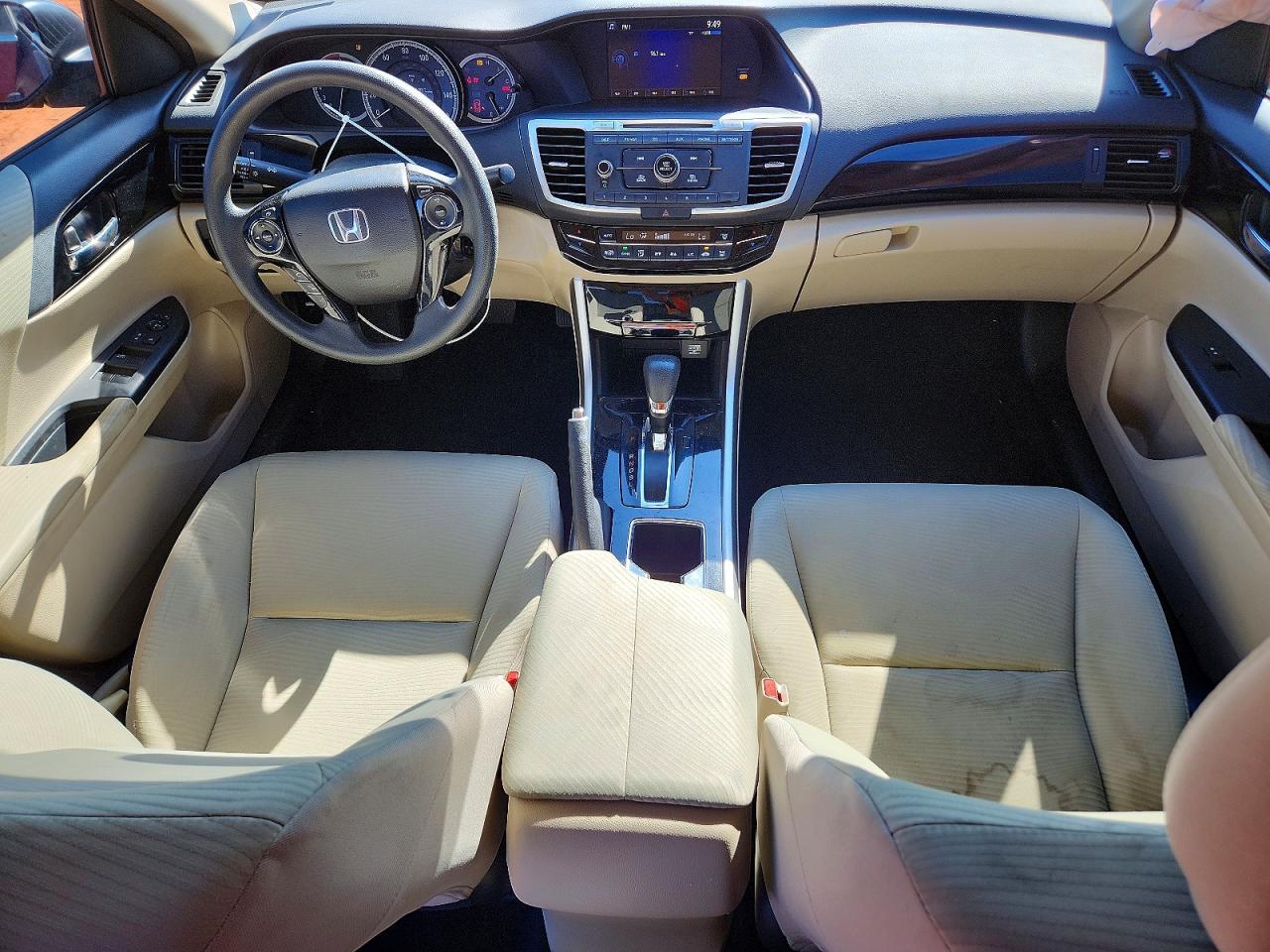 2017 HONDA ACCORD LX photo 22