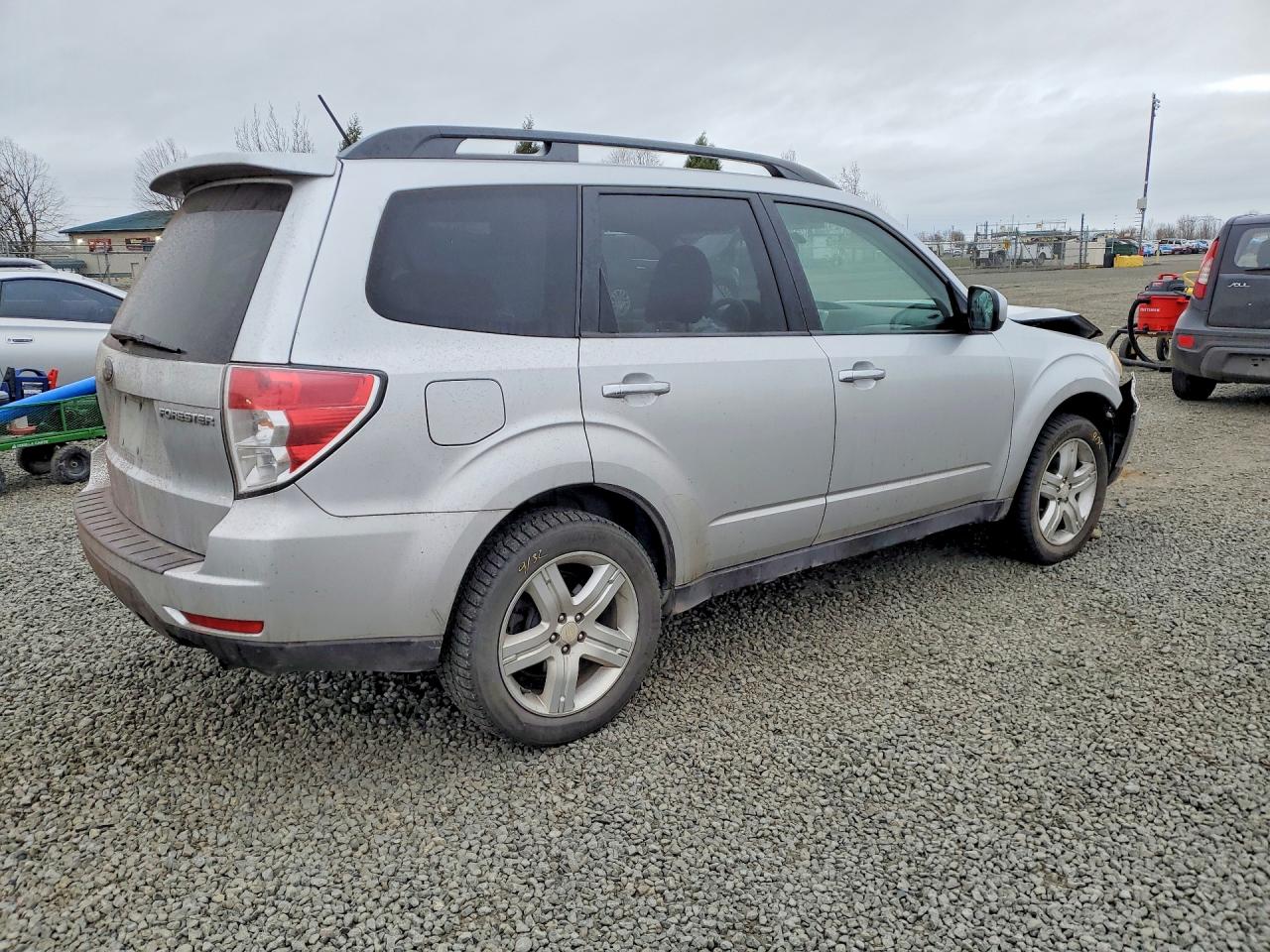2009 SUBARU FORESTER 2.5X PREMIUM photo 3