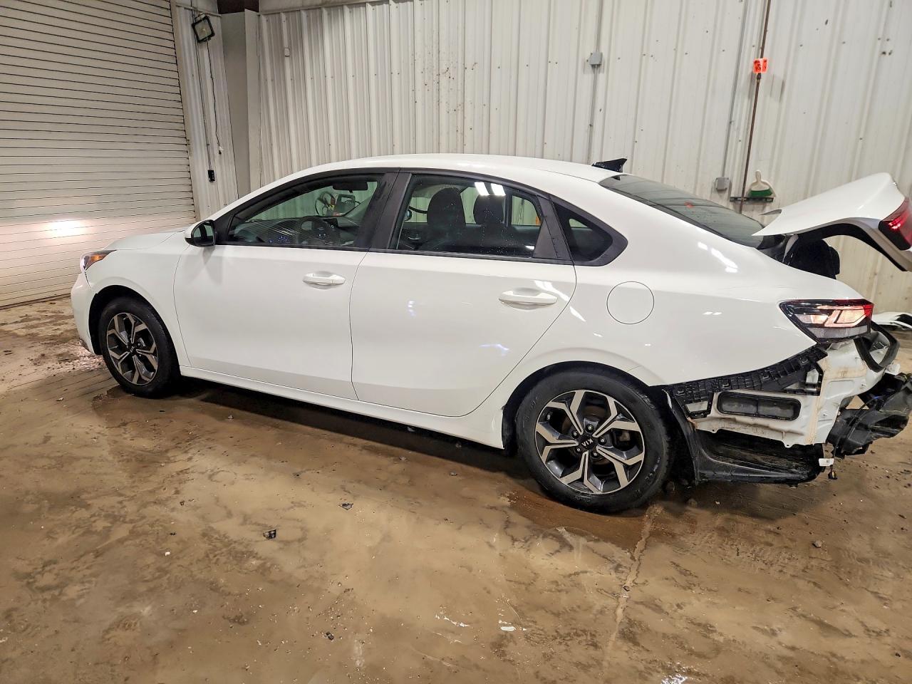 2020 KIA FORTE LXS photo 2