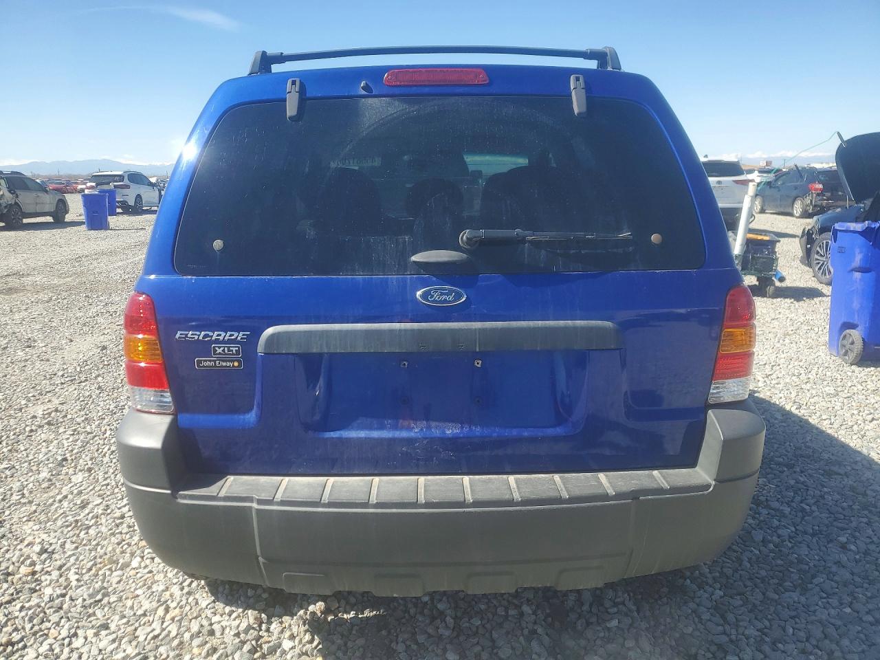 2005 FORD ESCAPE XLT photo 6
