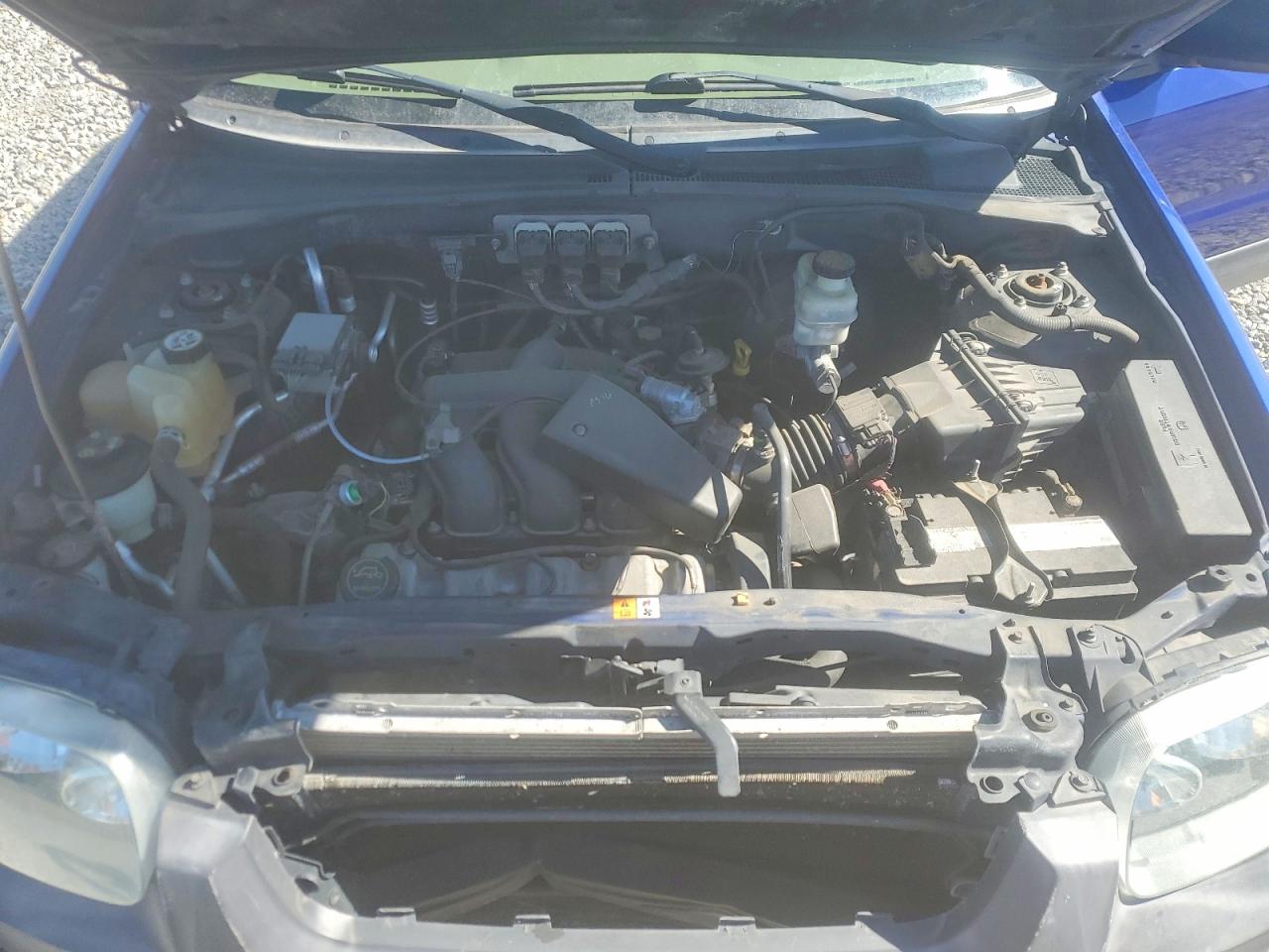 2005 FORD ESCAPE XLT photo 12