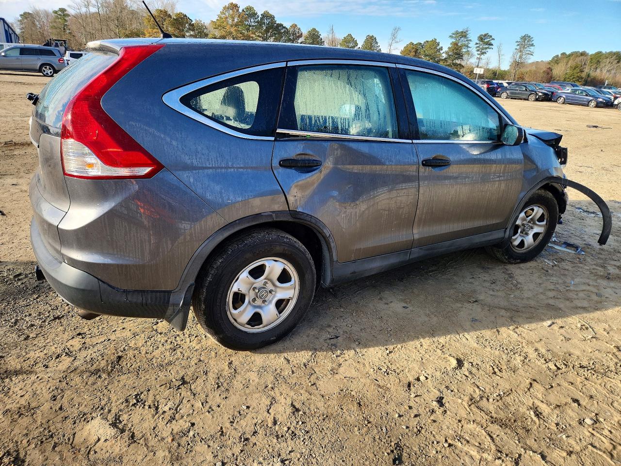 2014 HONDA CR-V LX photo 5