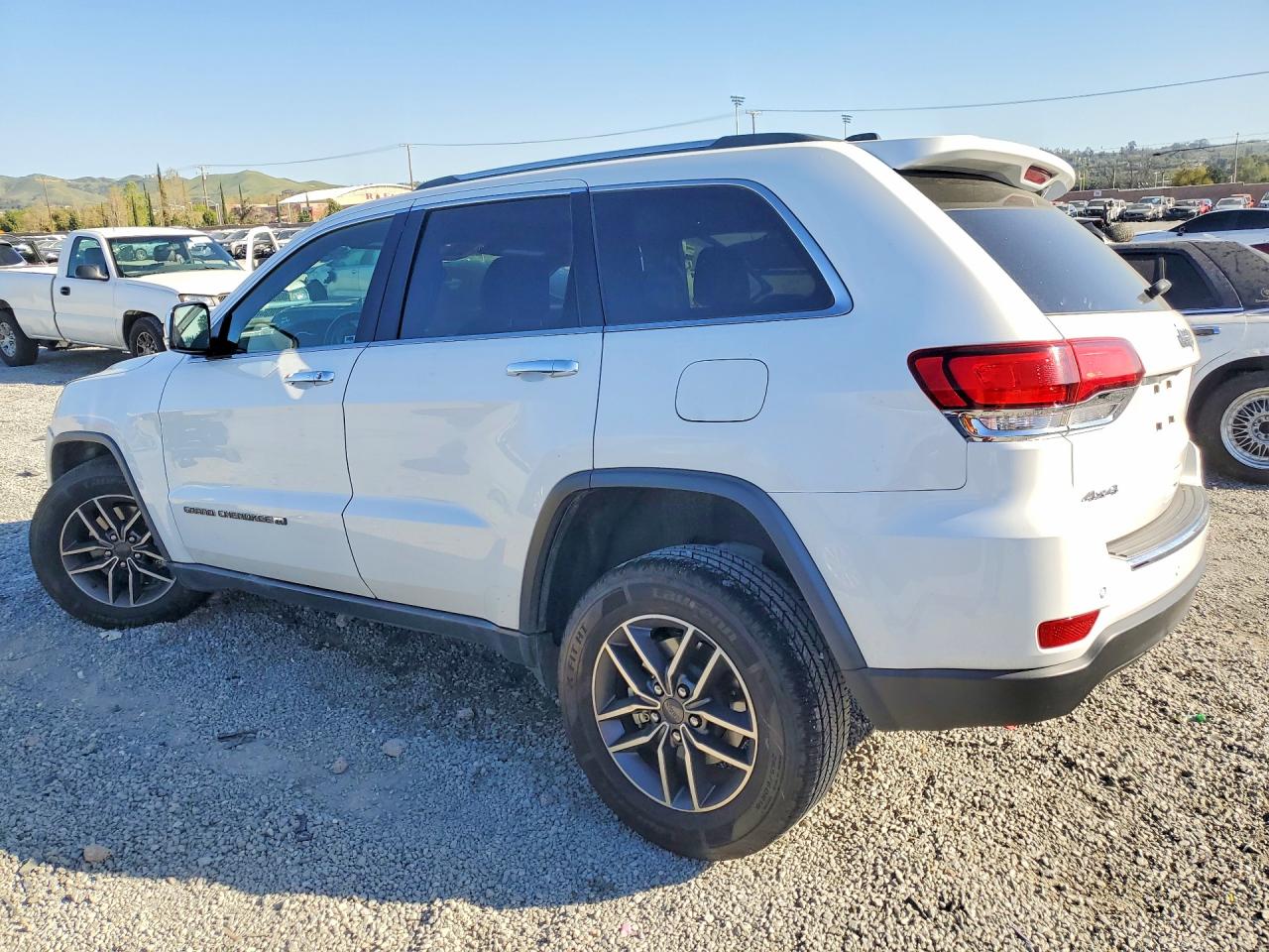 2022 JEEP GRAND CHEROKEE LIMITED photo 2