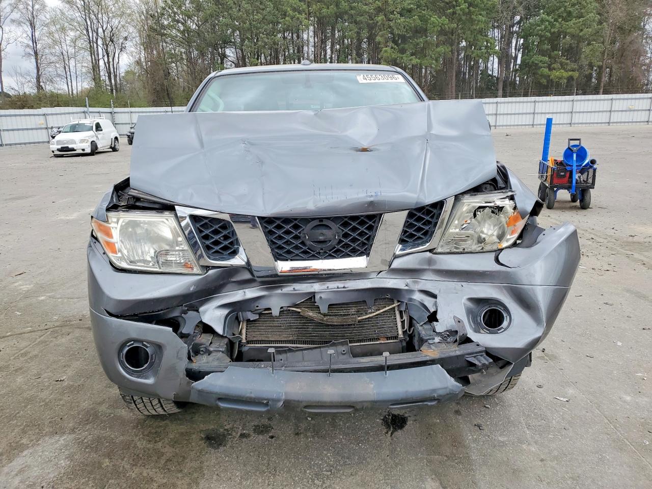 2018 NISSAN FRONTIER SV photo 5