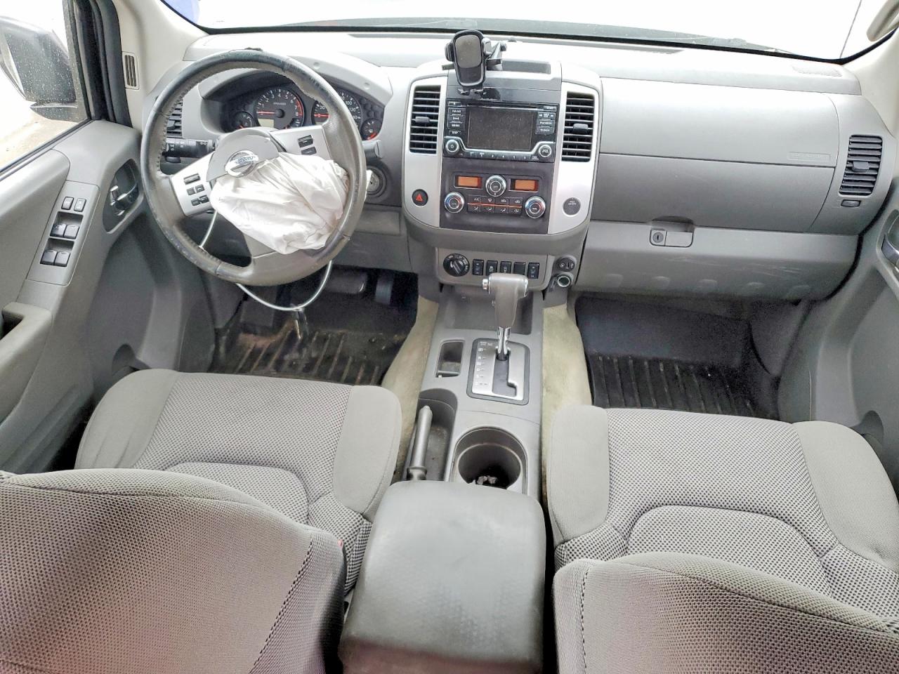 2018 NISSAN FRONTIER SV photo 8