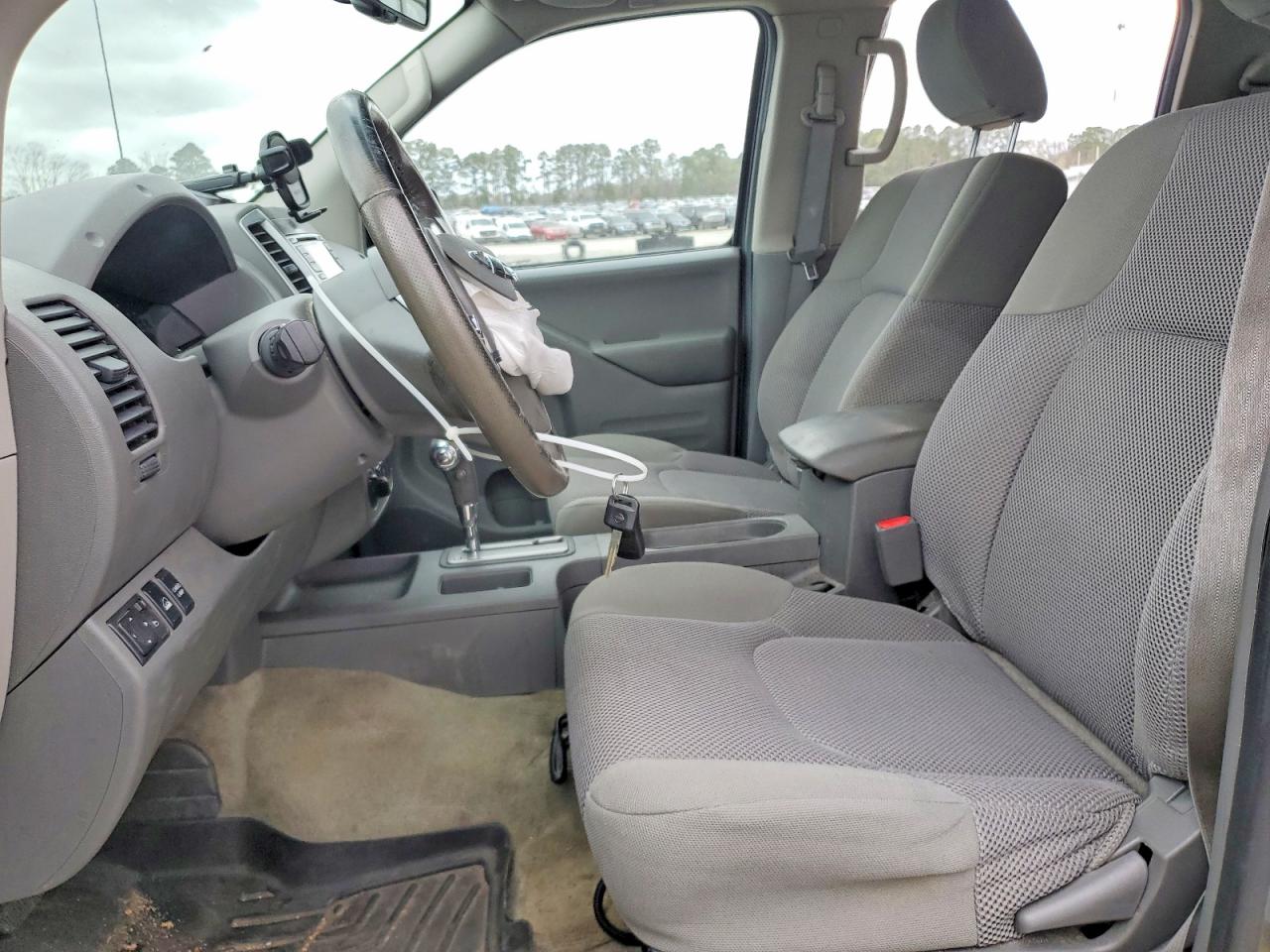 2018 NISSAN FRONTIER SV photo 7