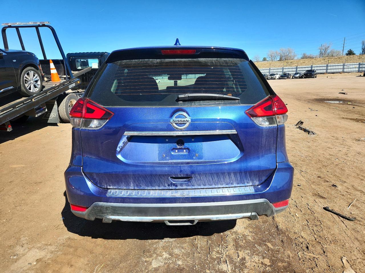 2017 NISSAN ROGUE S photo 16