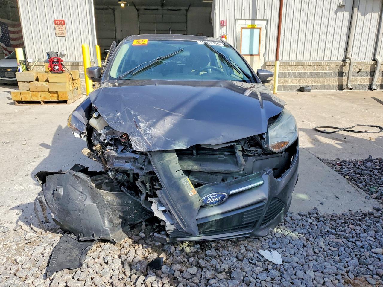 2013 FORD FOCUS SE photo 9