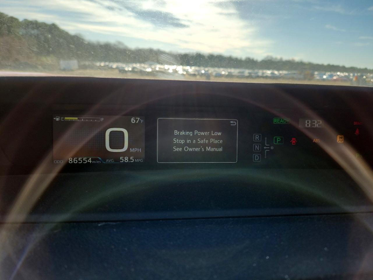 2018 TOYOTA PRIUS THREE TOURING photo 9