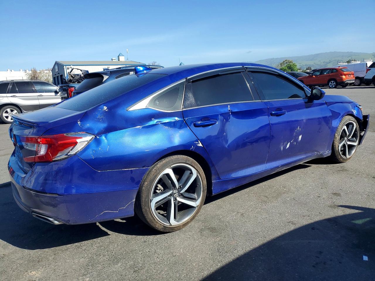 2020 HONDA ACCORD SPORT photo 3