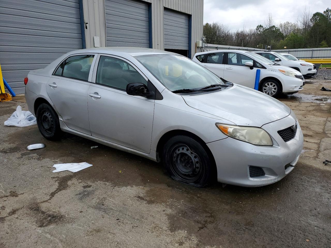 2010 TOYOTA COROLLA LE photo 10