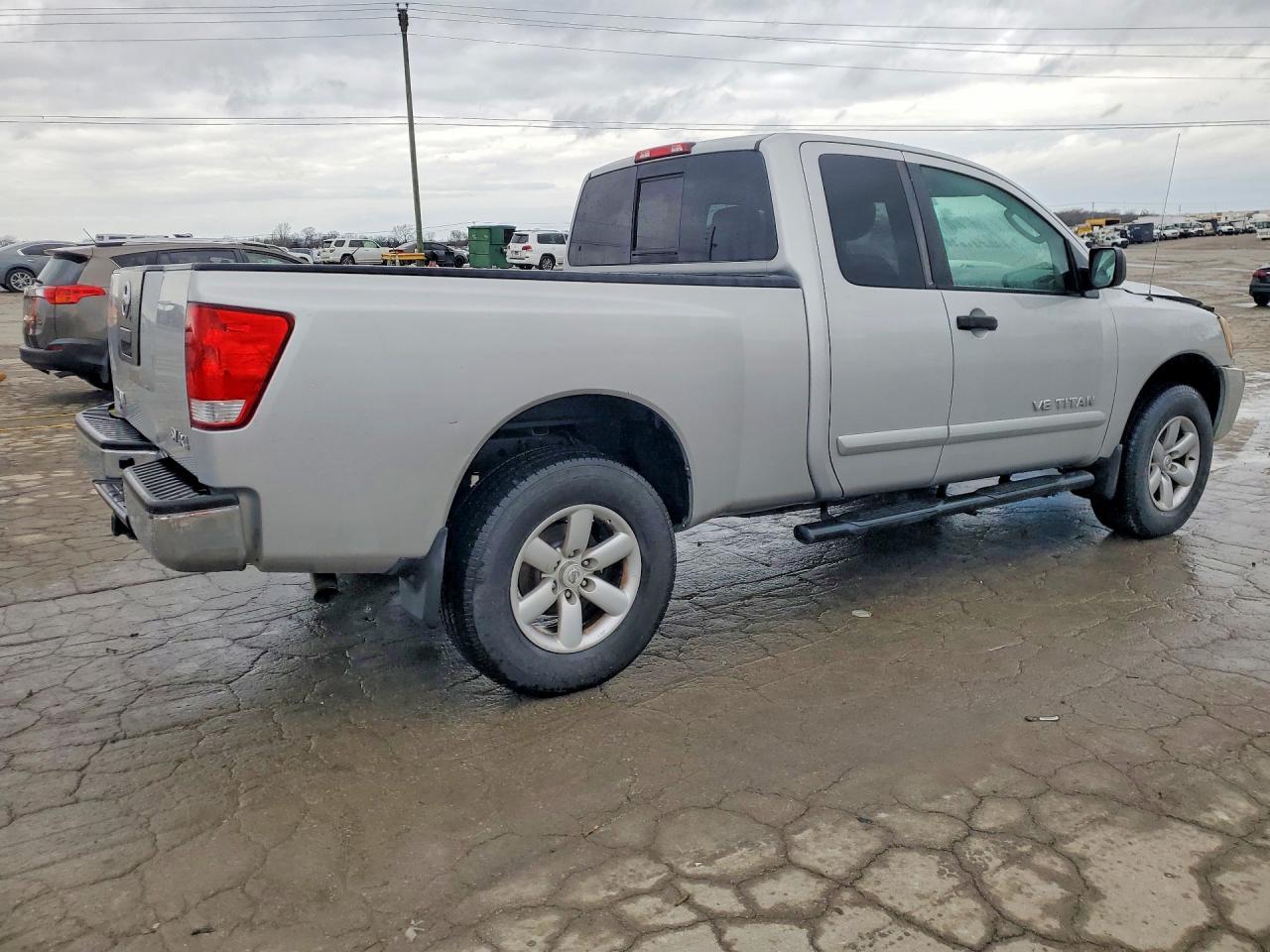 2011 NISSAN TITAN S photo 9