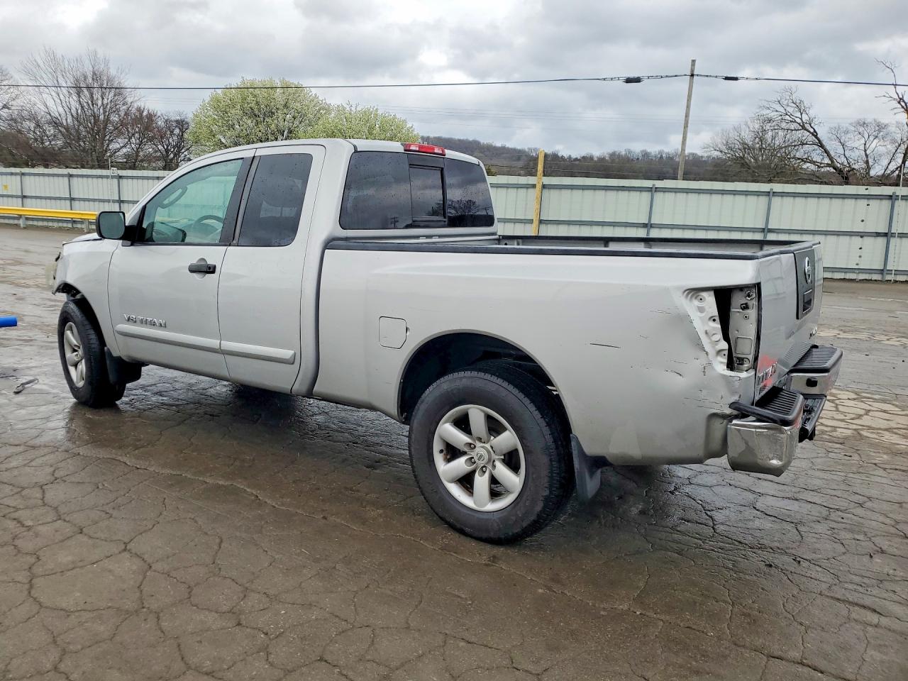 2011 NISSAN TITAN S photo 5