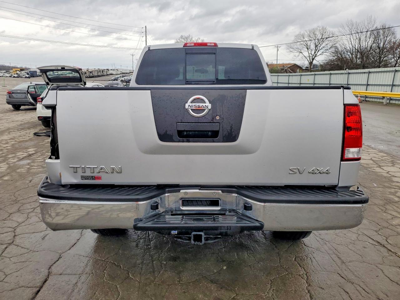 2011 NISSAN TITAN S photo 21