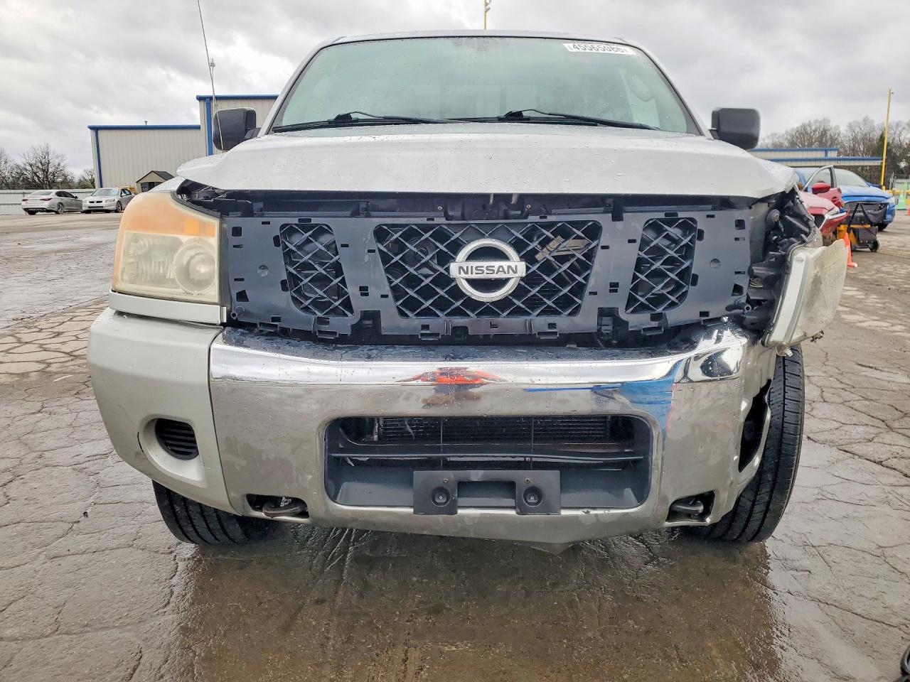 2011 NISSAN TITAN S photo 17
