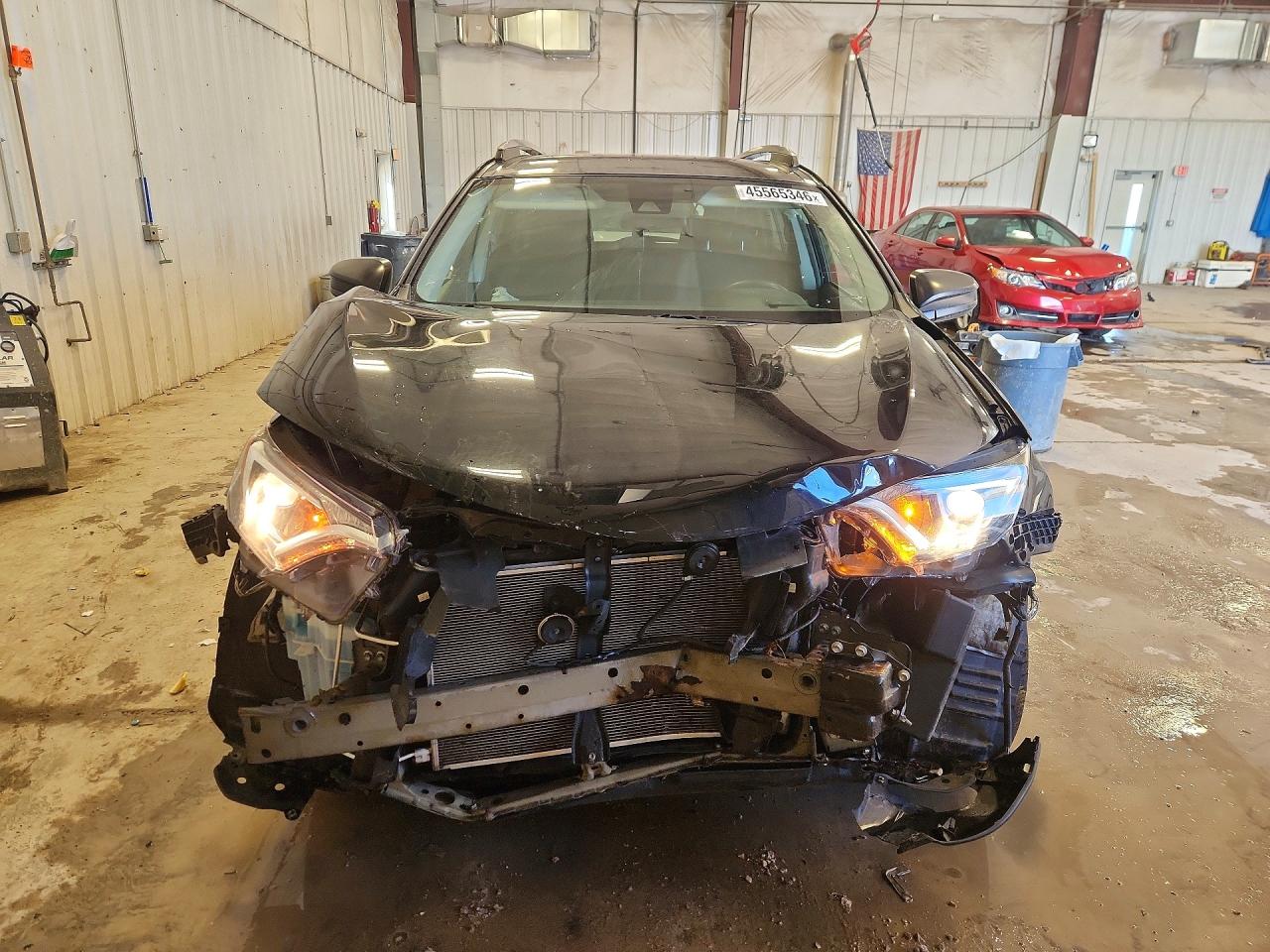 2018 TOYOTA RAV4 LE photo 9