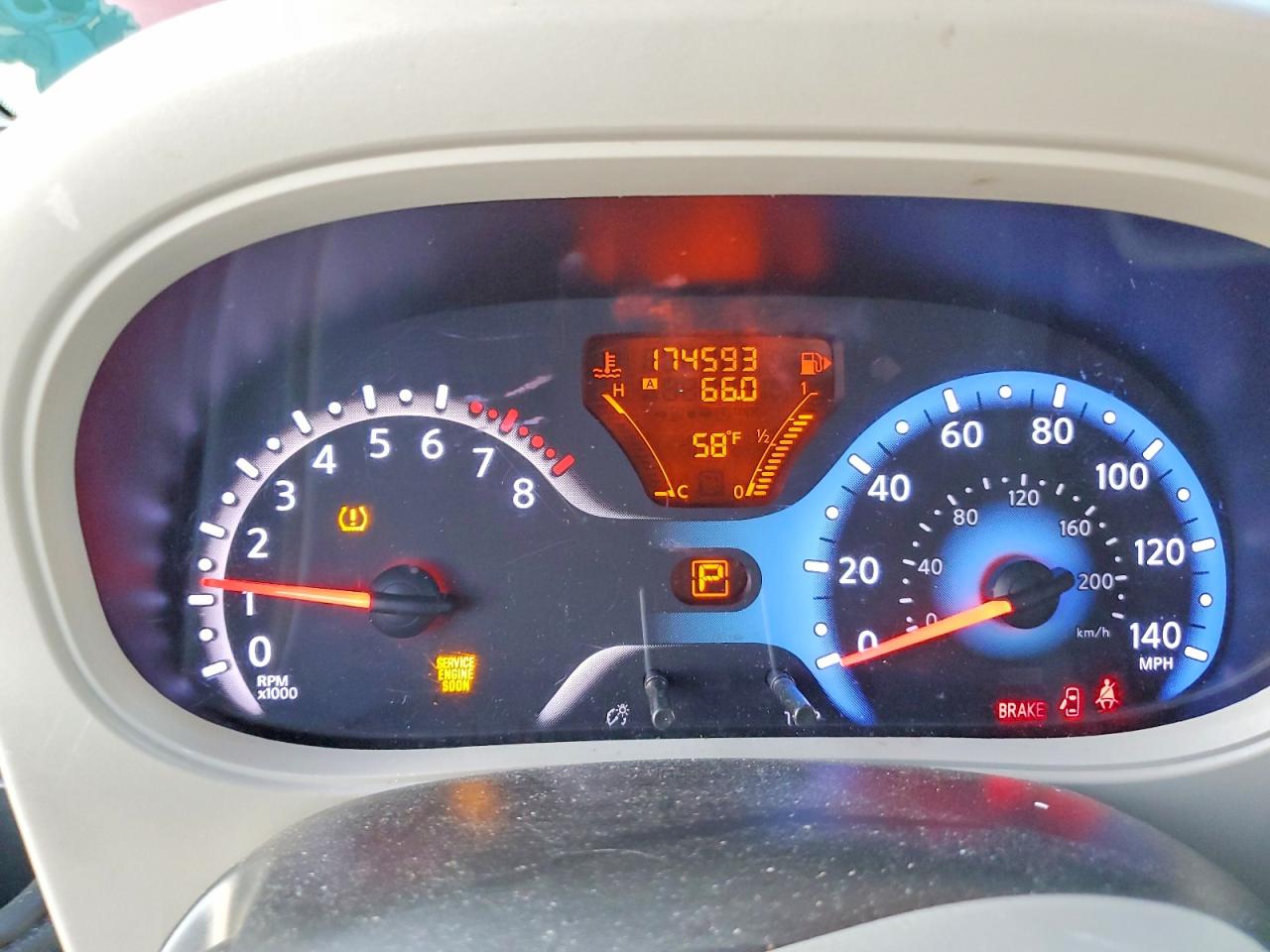 2010 NISSAN CUBE 1.8 photo 9