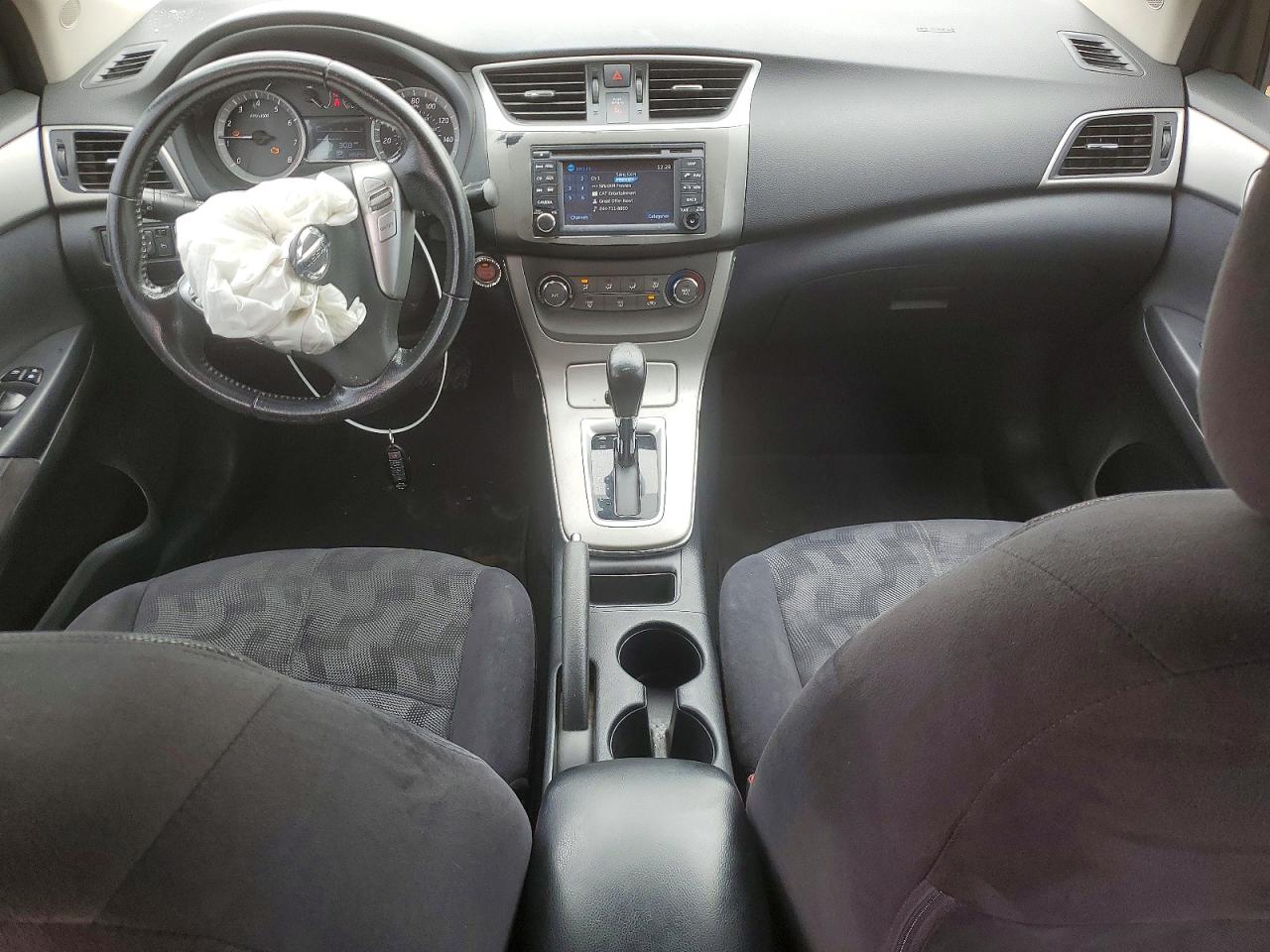 2013 NISSAN SENTRA S photo 8