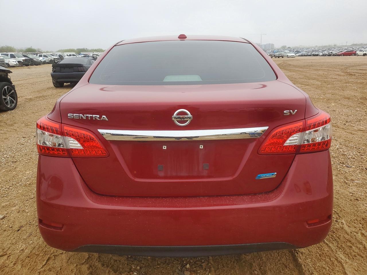 2013 NISSAN SENTRA S photo 6