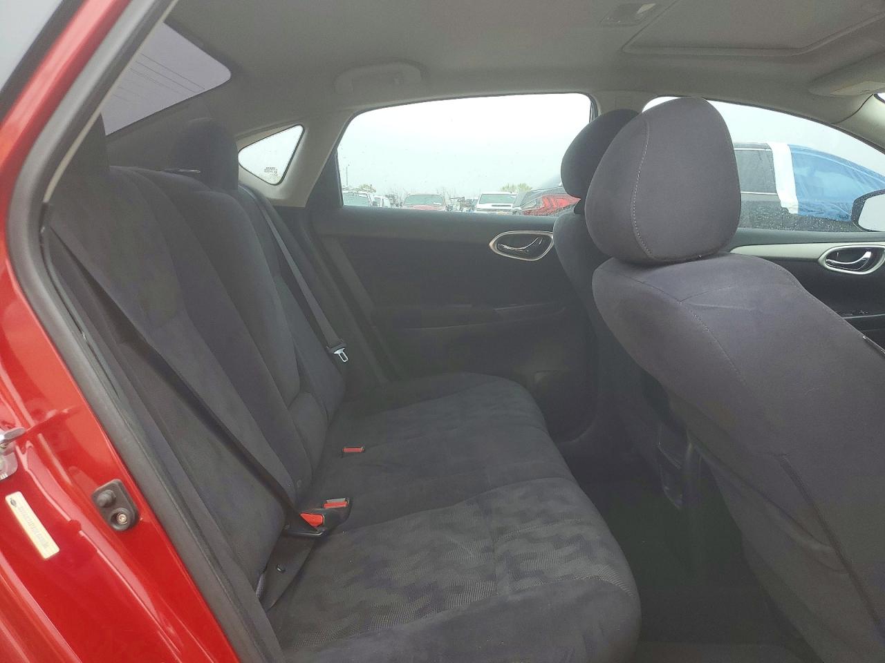 2013 NISSAN SENTRA S photo 10