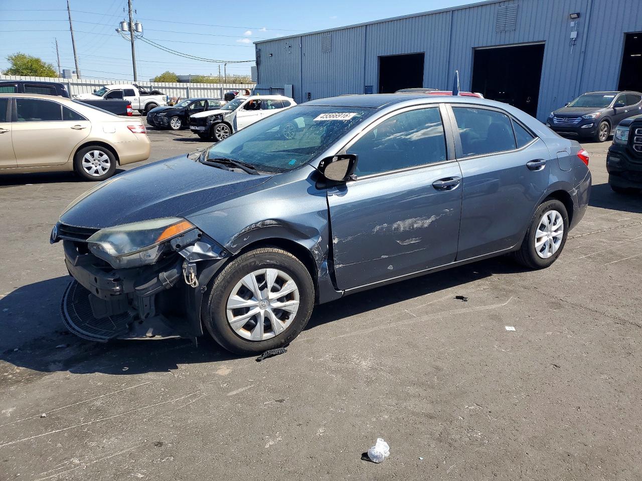 2015 TOYOTA COROLLA