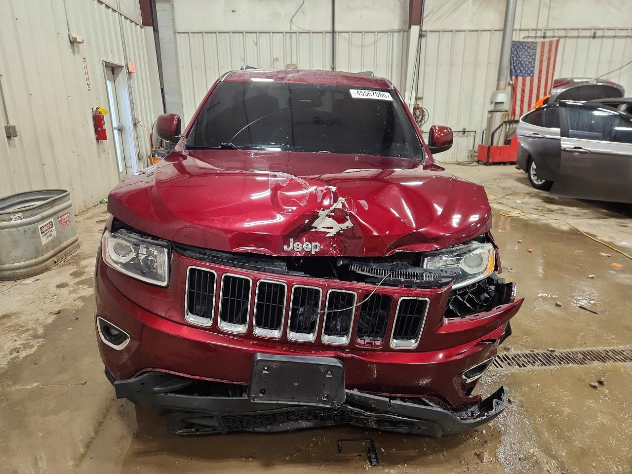 2016 JEEP GRAND CHEROKEE LAREDO photo 9