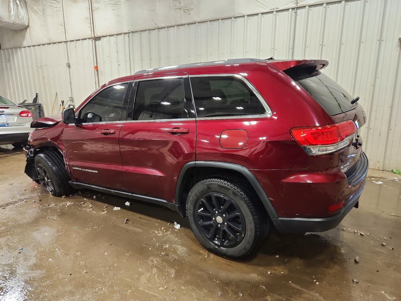 2016 JEEP GRAND CHEROKEE LAREDO photo 3
