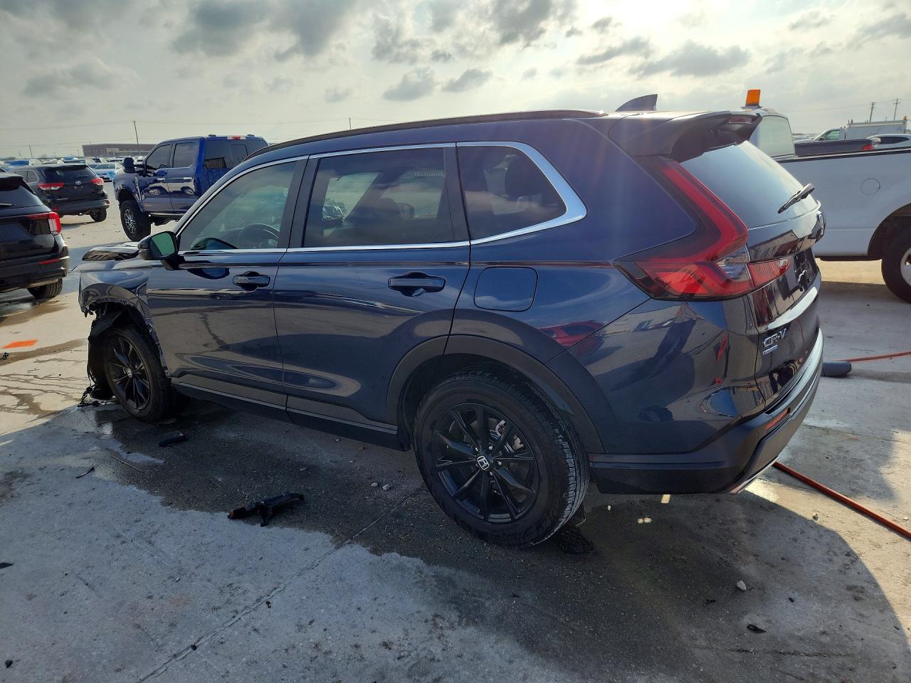 2025 HONDA CR-V SPORT-L photo 3