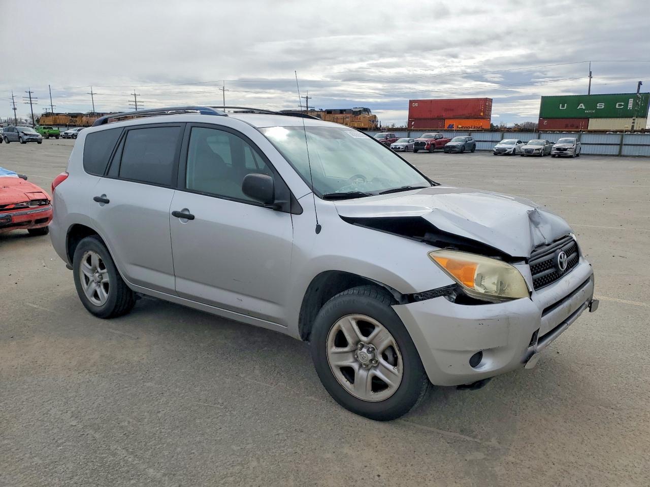 2006 TOYOTA RAV4 BASE photo 4