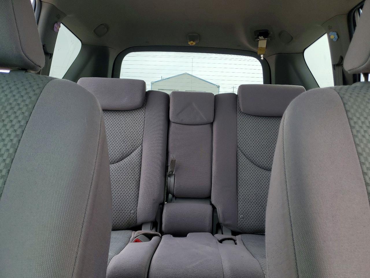 2006 TOYOTA RAV4 BASE photo 10