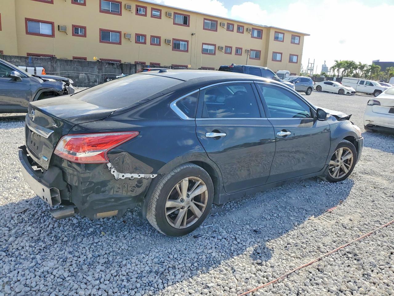 2013 NISSAN ALTIMA 2.5 photo 3