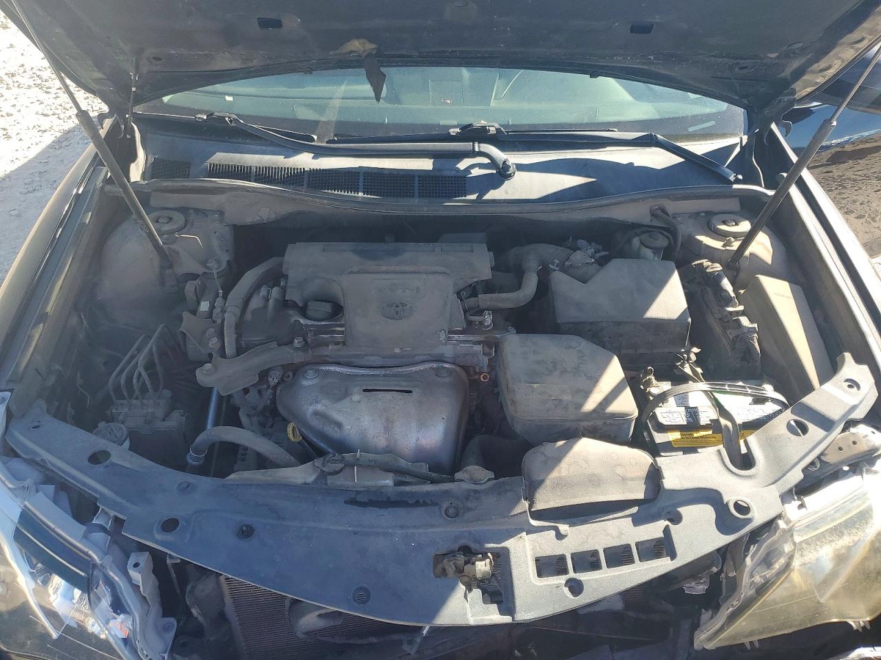 2014 TOYOTA CAMRY SE photo 11